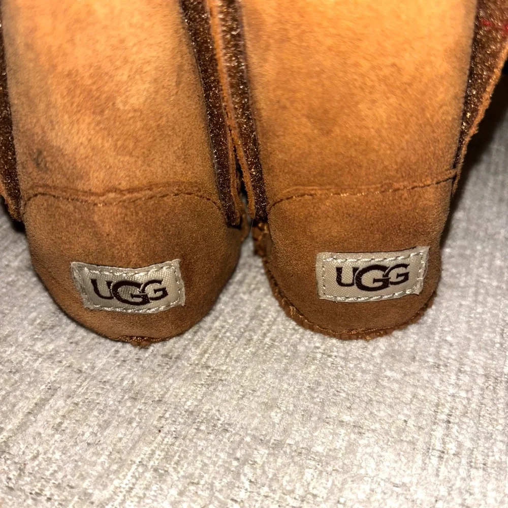 UGG Baby Classic Boots Brown Suede Sheep Lined Soft Sole Infant Newborn 02 03